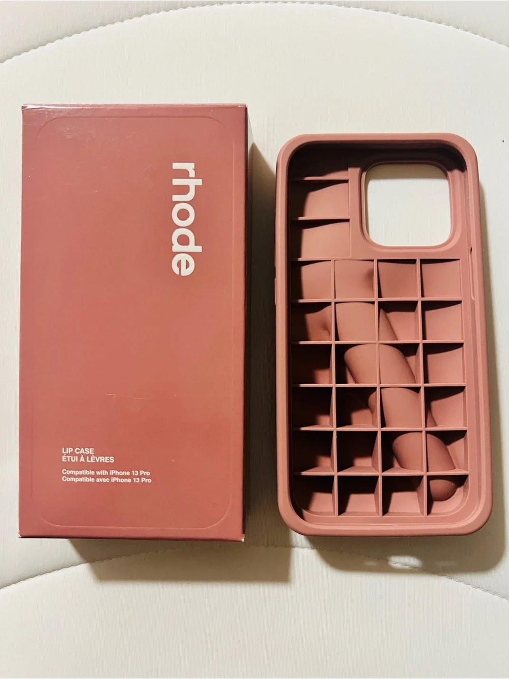LNIB rhode iPhone 13 Pro Toast Peptide Lip Holder Silky Silicone Case